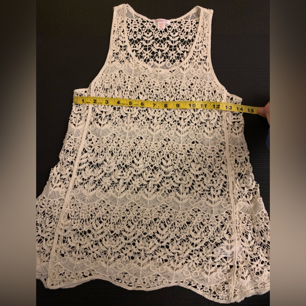 Crochet tank top by Xhilaration. Size XS.